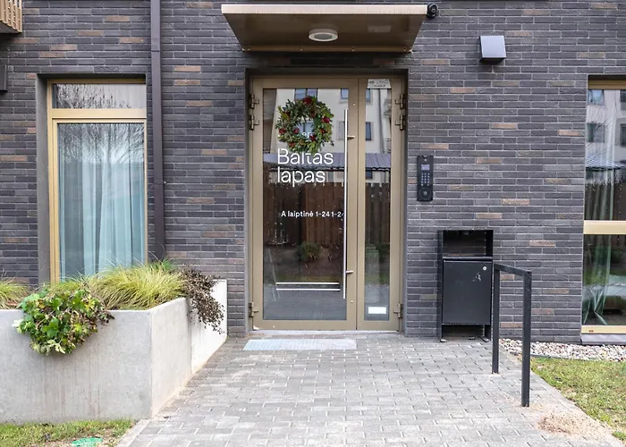 Brand New White Lotus 3 By Reside Baltic アパート *